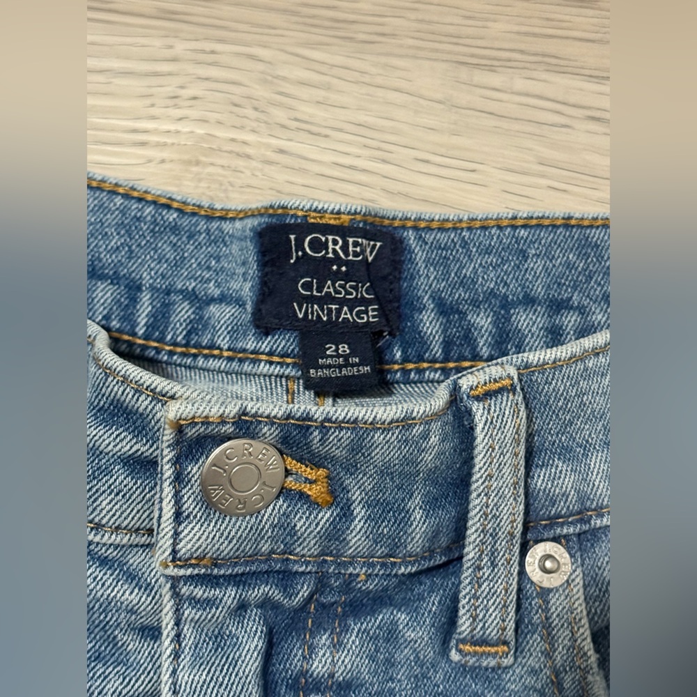 J. Crew Classic Vintage High Rise Medium Blue Jeans Raw Hem Distressed Pockets - Picture 3 of 10